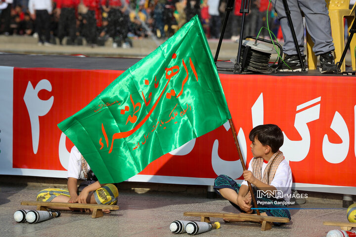 همایش جهادگران فاطمی در اصفهان