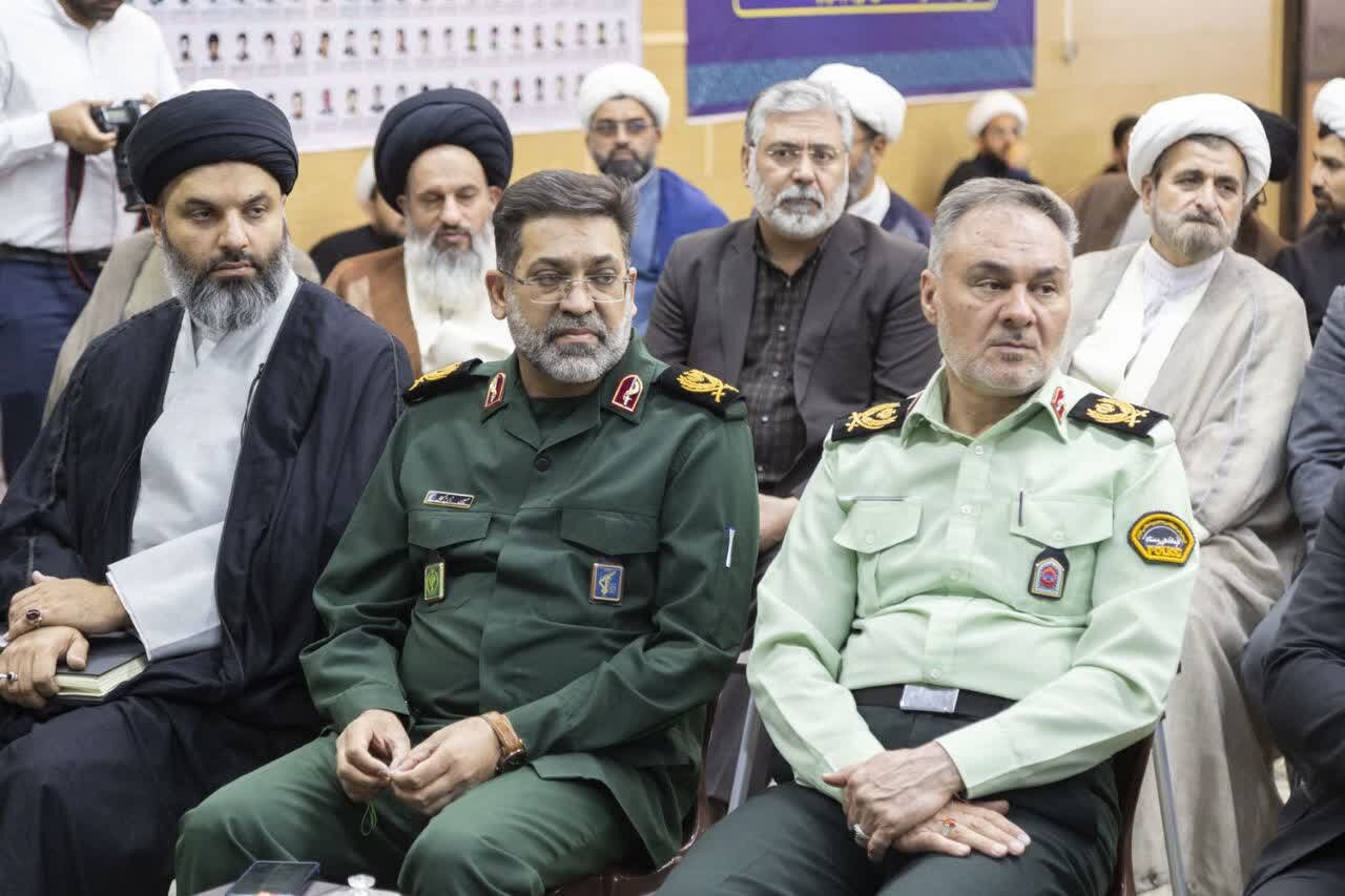 جدایی گفتمانهای علمی و فناوری از گفتمان قدسی و دینی نقیصه مراکز آموزشی است