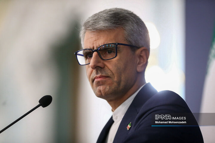 گروسی بهطور کامل از صلحآمیز بودن برنامه هستهای ایران آگاه است