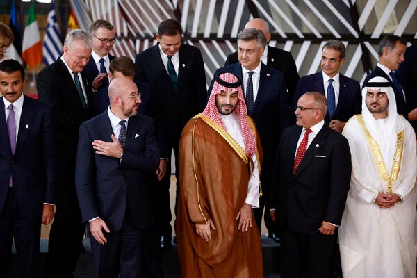 سهگانه همیشه ایرانی