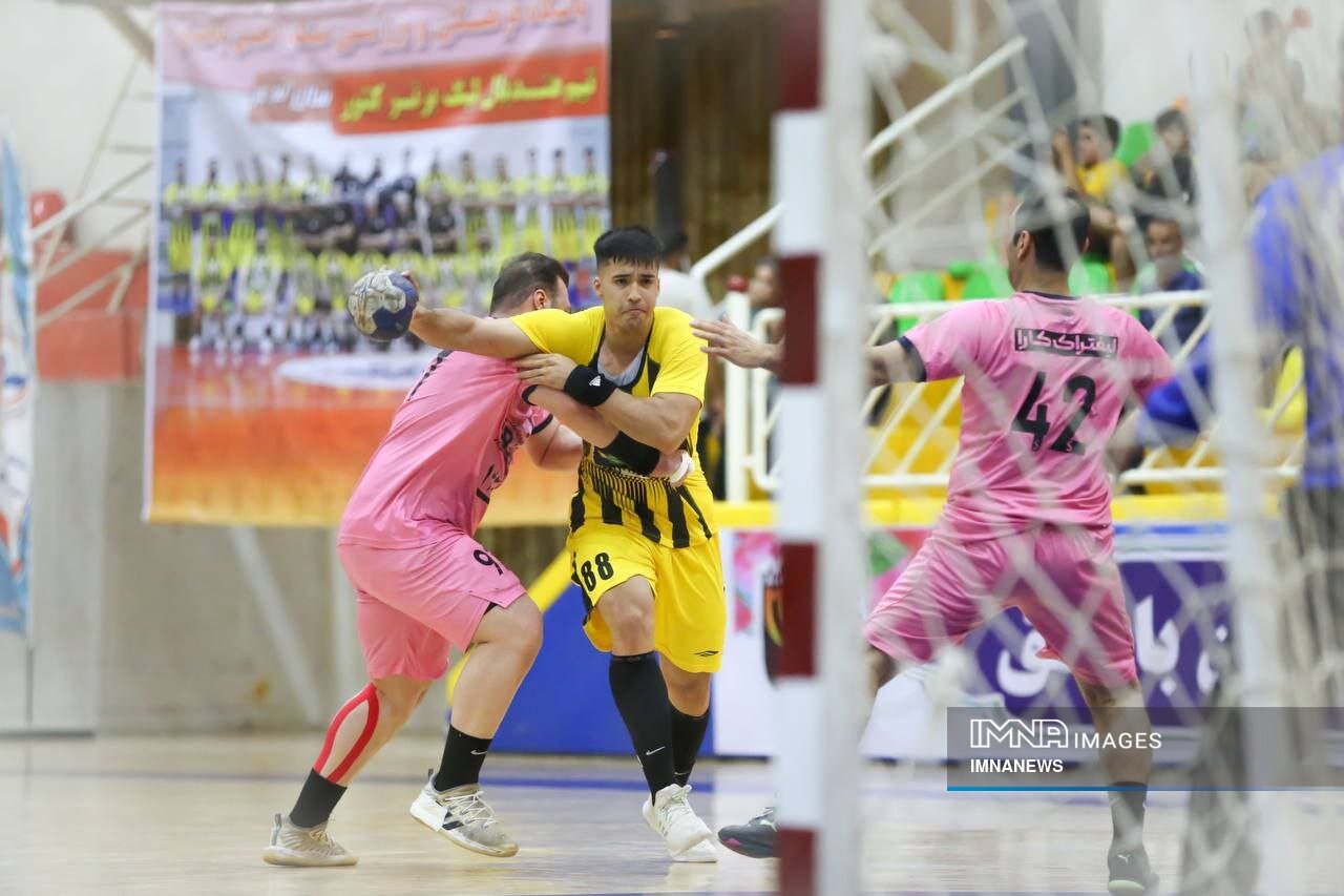 تثبیت صدرنشینی طلاییها/ شکست گیتیزنها در دقایق پایانی