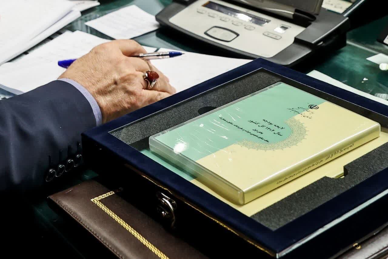 کسری بودجه در ۱۴۰۴ چقدر چالش برانگیز است؟