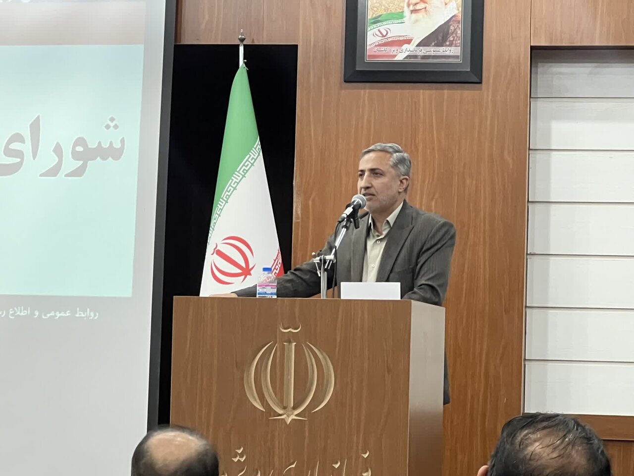 معرفی مفاخر ترویج اندیشههای والا است