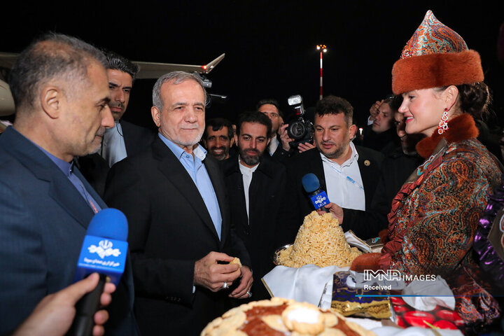 ورود رئیس جمهور به روسیه