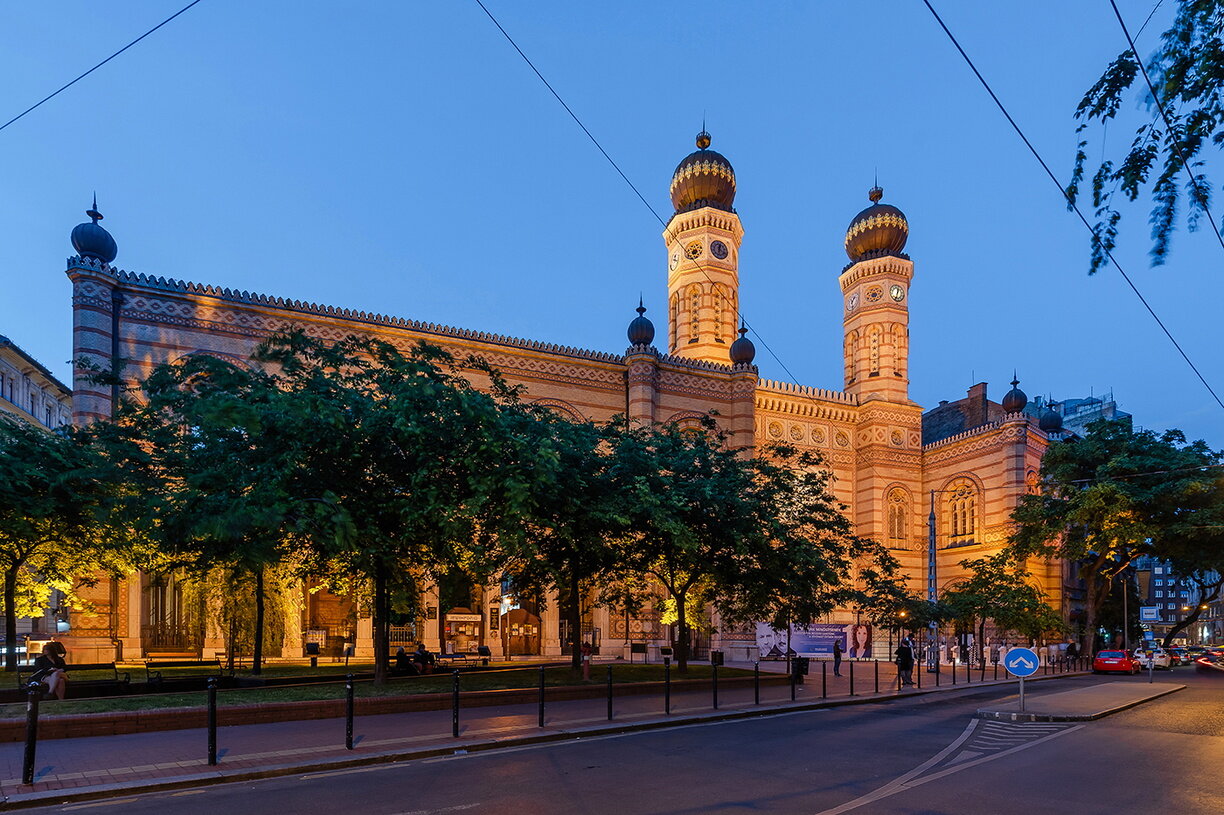 دانستنیهای جالب درباره سرزمین غارهای حرارتی و اسبسواری