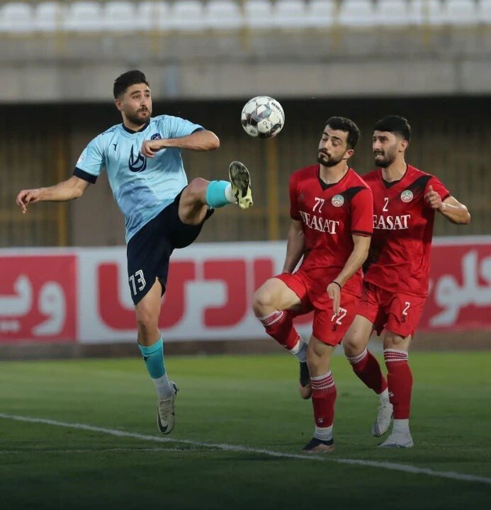 بعثت کرمانشاه به مصاف پالایش نفت بندرعباس می‌رود