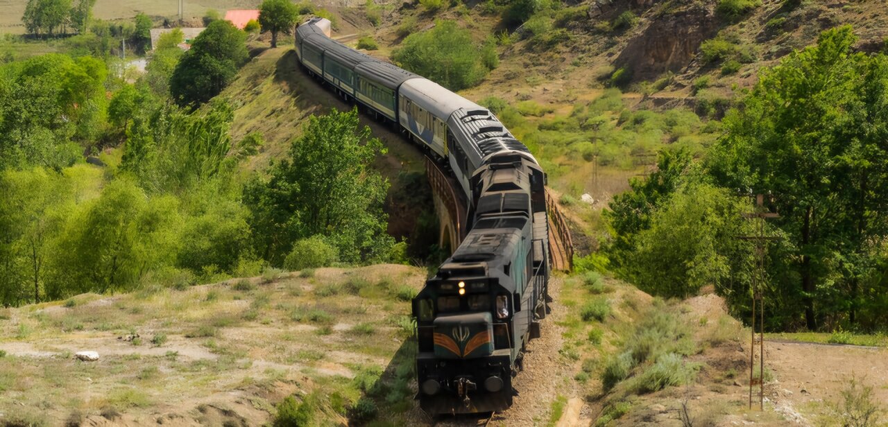 گردشگری ریلی ایران، سفری به مناظر بکر و جاذبههای فرهنگی