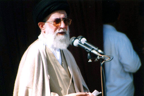 سفر به شهر حماسهها؛ روایت حضور تاریخی رهبر انقلاب در اصفهان