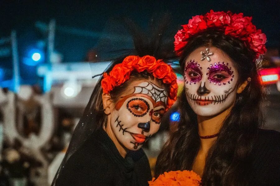 هالووین در سراسر جهان + سنت های بین المللی و رایج