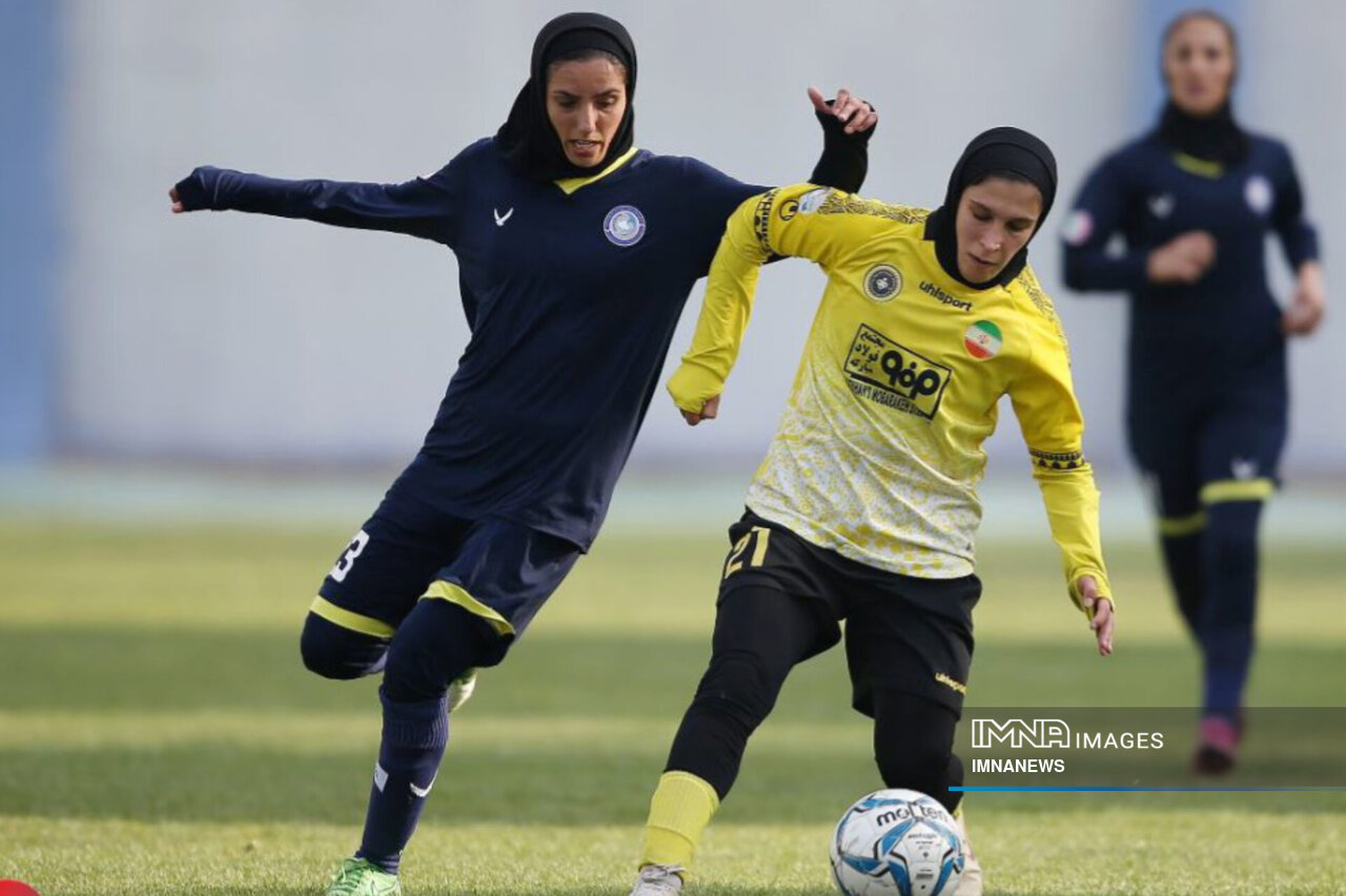 یک قهرمانی با سپاهان به لیگبرتر بدهکار هستم