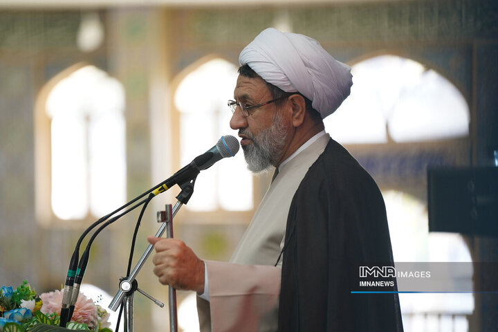 انتقاد شدید امام جمعه کرمان از سکوت مجامع جهانی در قبال جنایات غزه