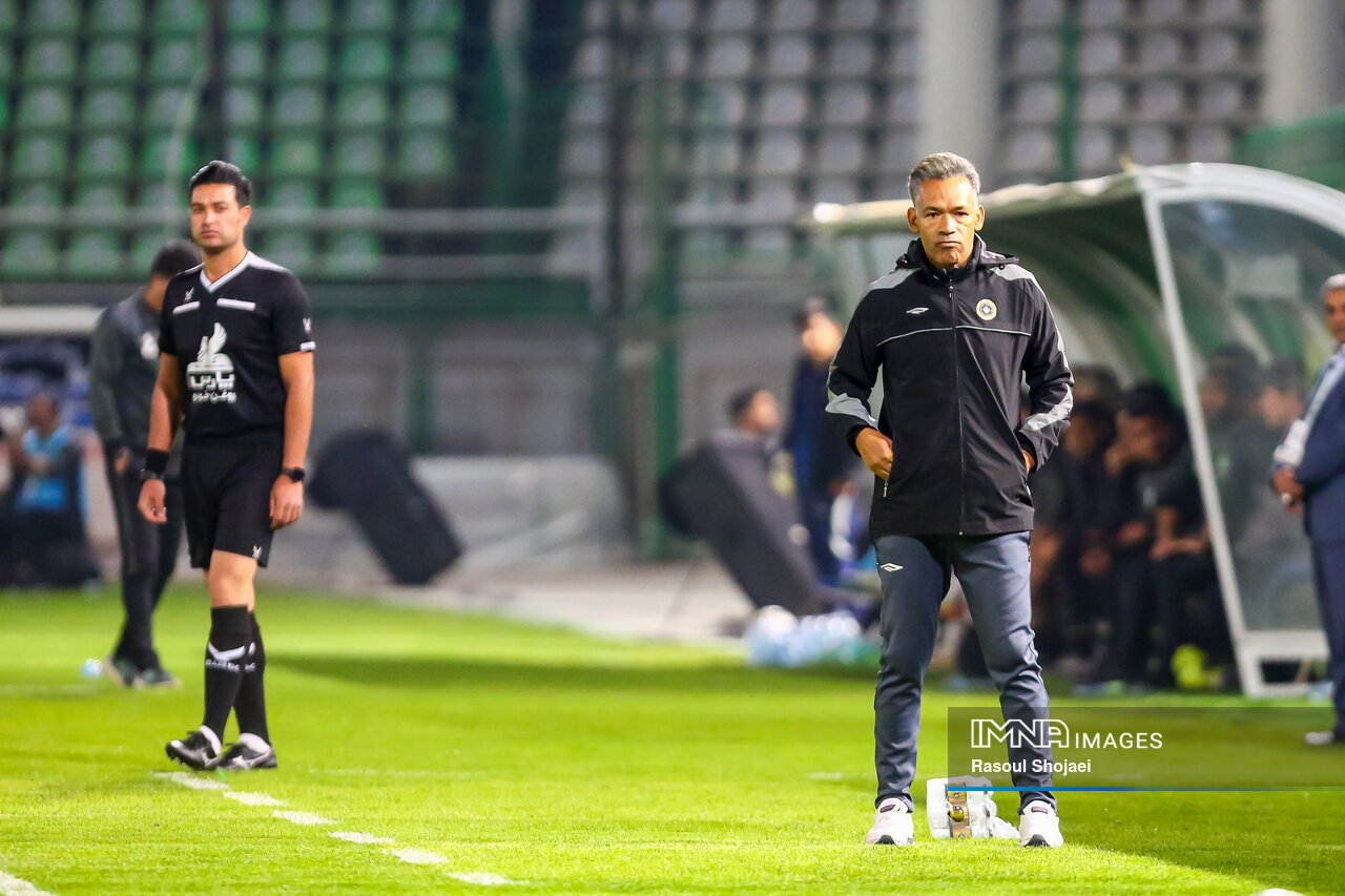 بالاخره راه سپاهان و مورایس پس از ۸۶۳ روز از هم جدا شد