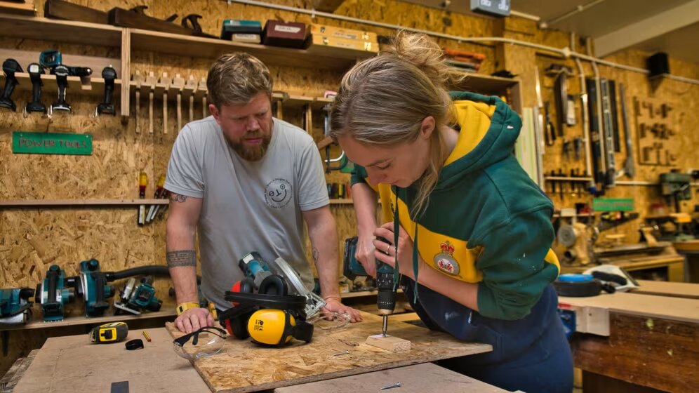 تحقق پایداری اقتصادی و اجتماعی شهرها با مناطق دایرهای