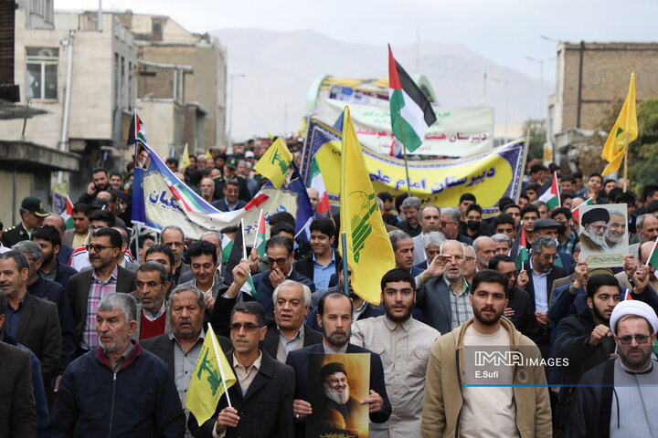 راهپیمایی 13 آبان در اراک