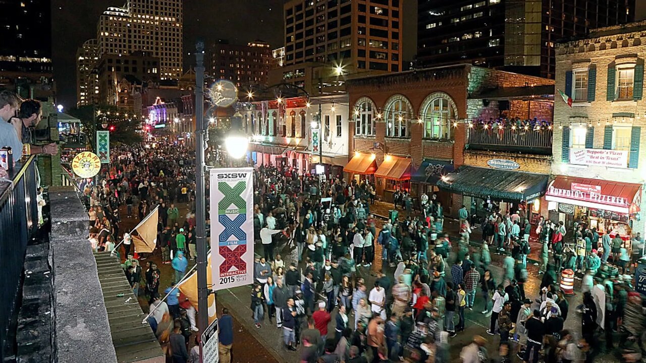 نقش برنامههای جمعی در ارتقای زندگی شهری