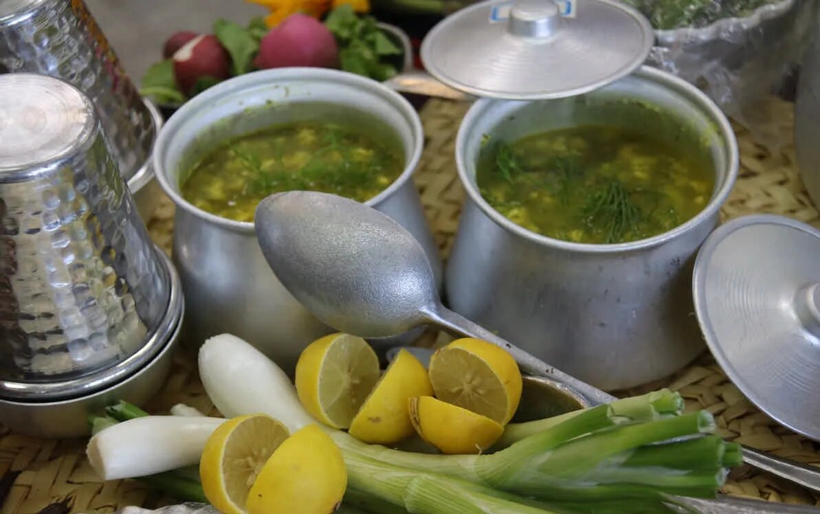 رنگینکمان دستپخت دانشآموزان گچسارانی به روایت تصویر