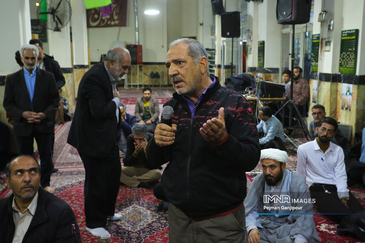 اهالی منطقه ۱۰ در دیدار مجدد با شهردار اصفهان چه گفتند؟