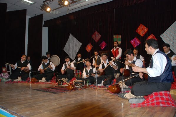 سازهایی که اصالت مینوازند