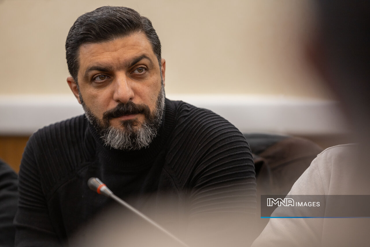 شهر با المانها سخن میگوید...