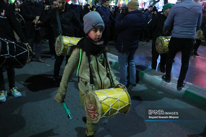 راهپیمایی حمایت از جبهه مقاومت در مشهد