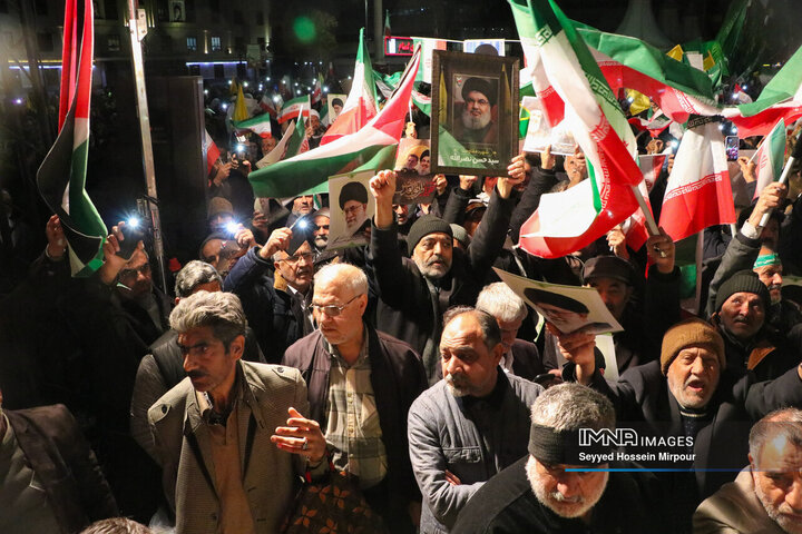 راهپیمایی حمایت از جبهه مقاومت در مشهد