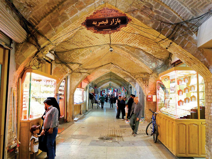 بازار زنجان به یک مکان گردشگری تبدیل میشود بازار زنجان به یک مکان گردشگری تبدیل میشود