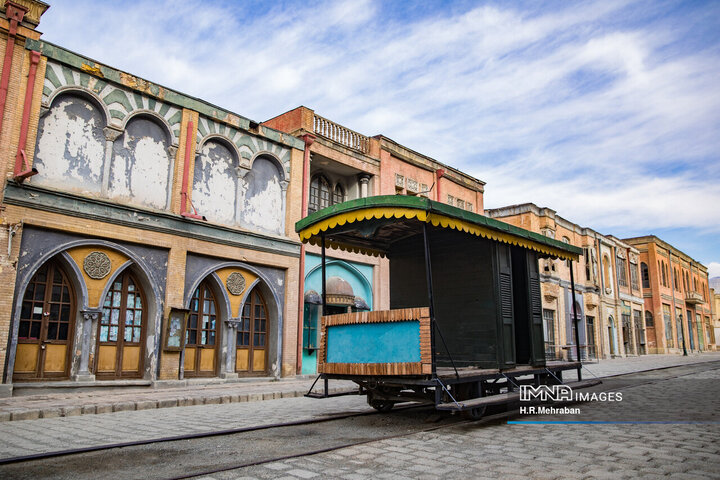 در کوچه پس کوچه‌های تهران قدیم به روایت شهرک سینمایی غزالی