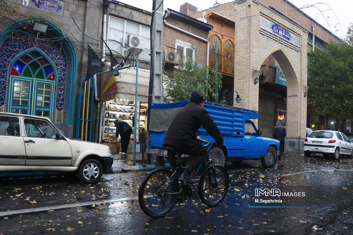 بارش اولین باران پاییزی در تبریز