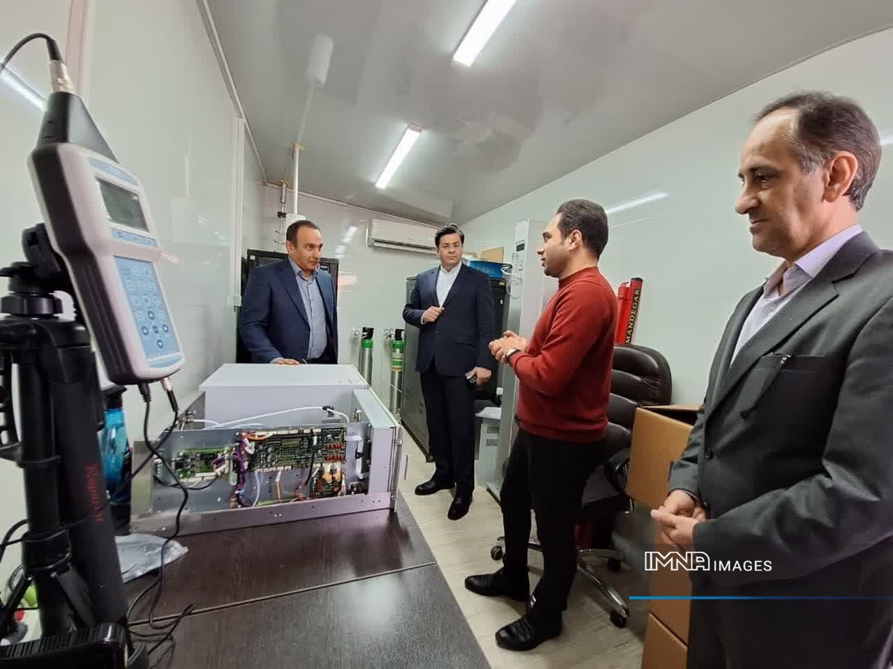 بهرهبرداری از سامانه پایش کیفی هوای اصفهان در آینده نزدیک