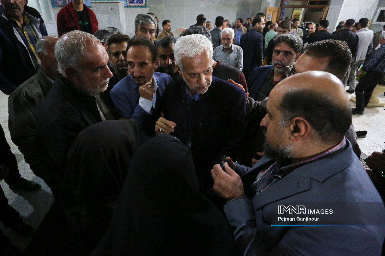 اهالی منطقه ۹ در دیدار با شهردار اصفهان چه گفتند؟