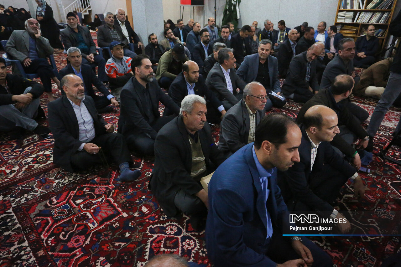 اهالی منطقه ۹ در دیدار با شهردار اصفهان چه گفتند؟