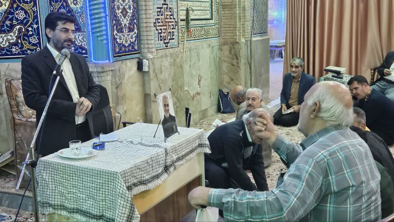 چهارشنبههای نورانی به پل ارتباطی میان شهرداری و شهروندان تبدیل شده است