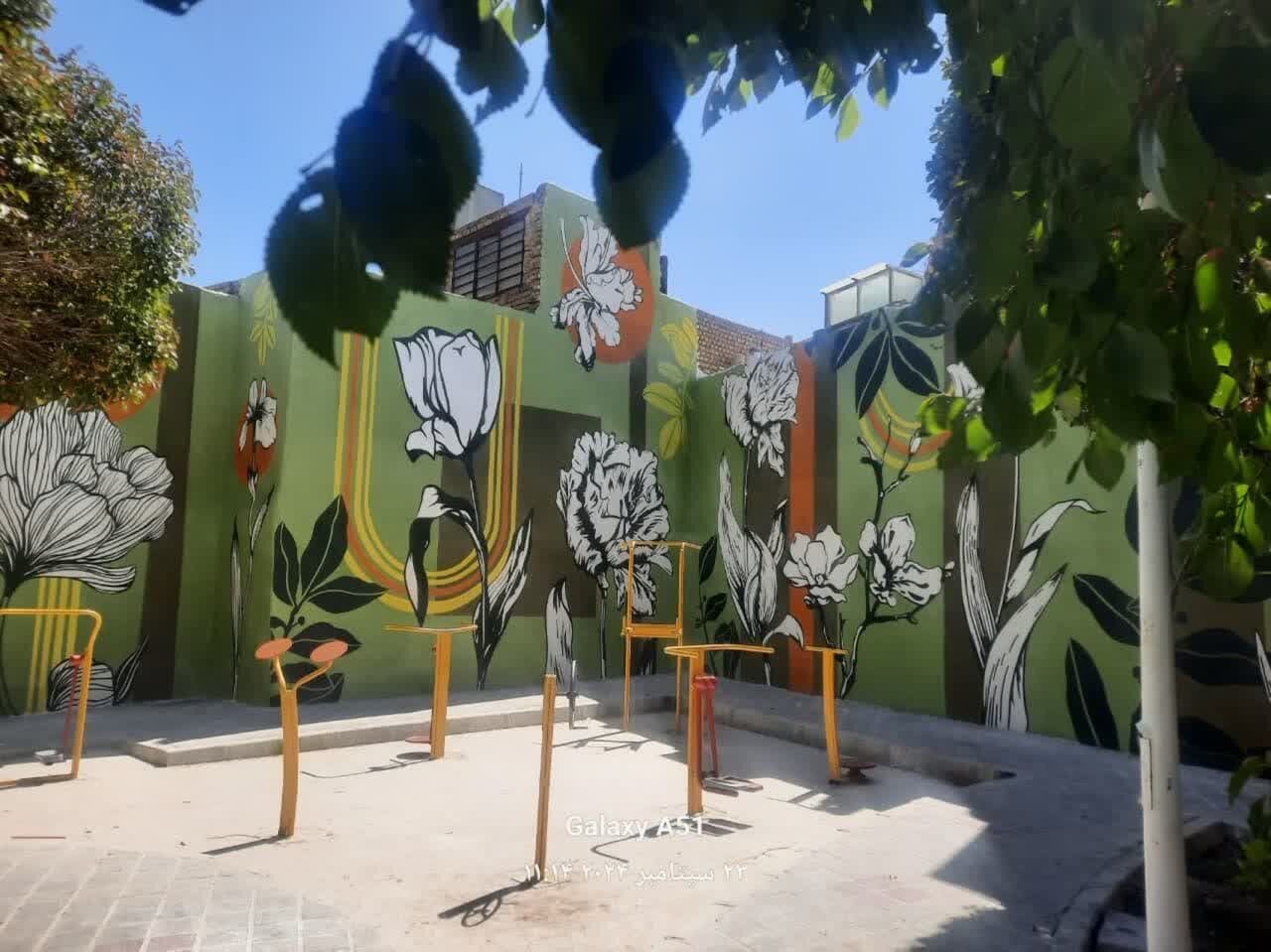 اجرای دیوارنگارههای شهری در محلههای منطقه ۲ اصفهان