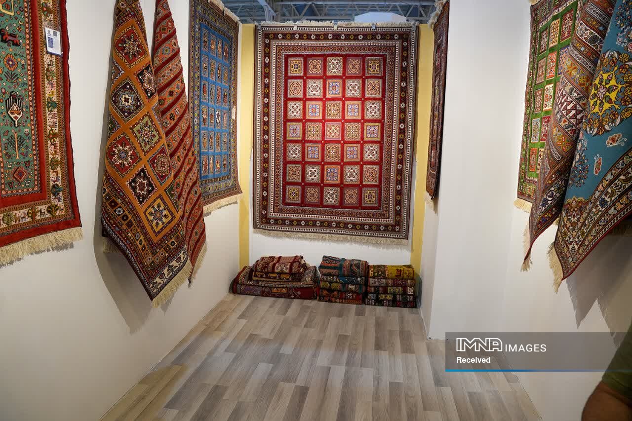 جلوه هنر کرمانیها در سیوهفتمین نمایشگاه ملی تهران