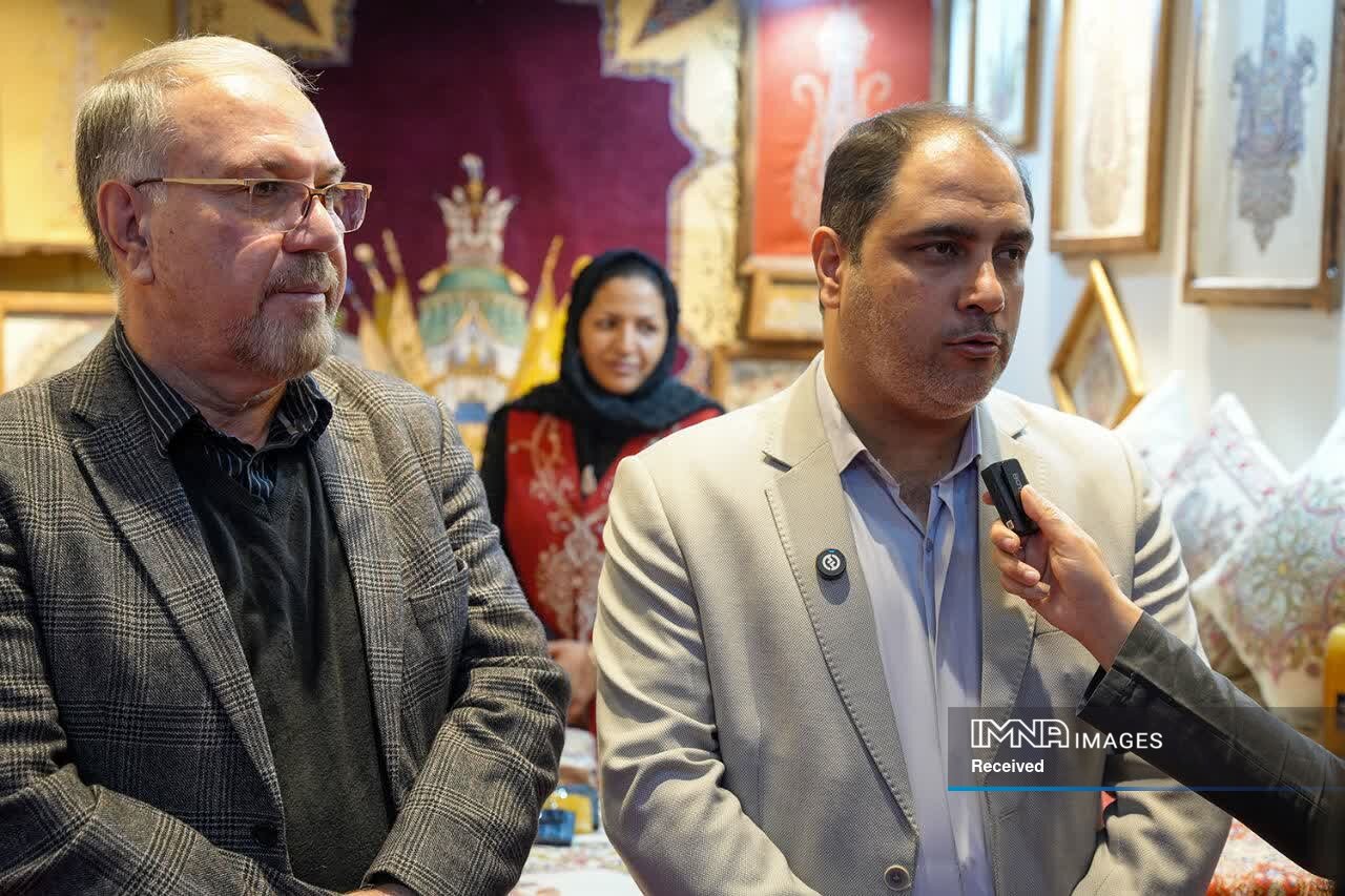 جلوه هنر کرمانیها در سیوهفتمین نمایشگاه ملی تهران