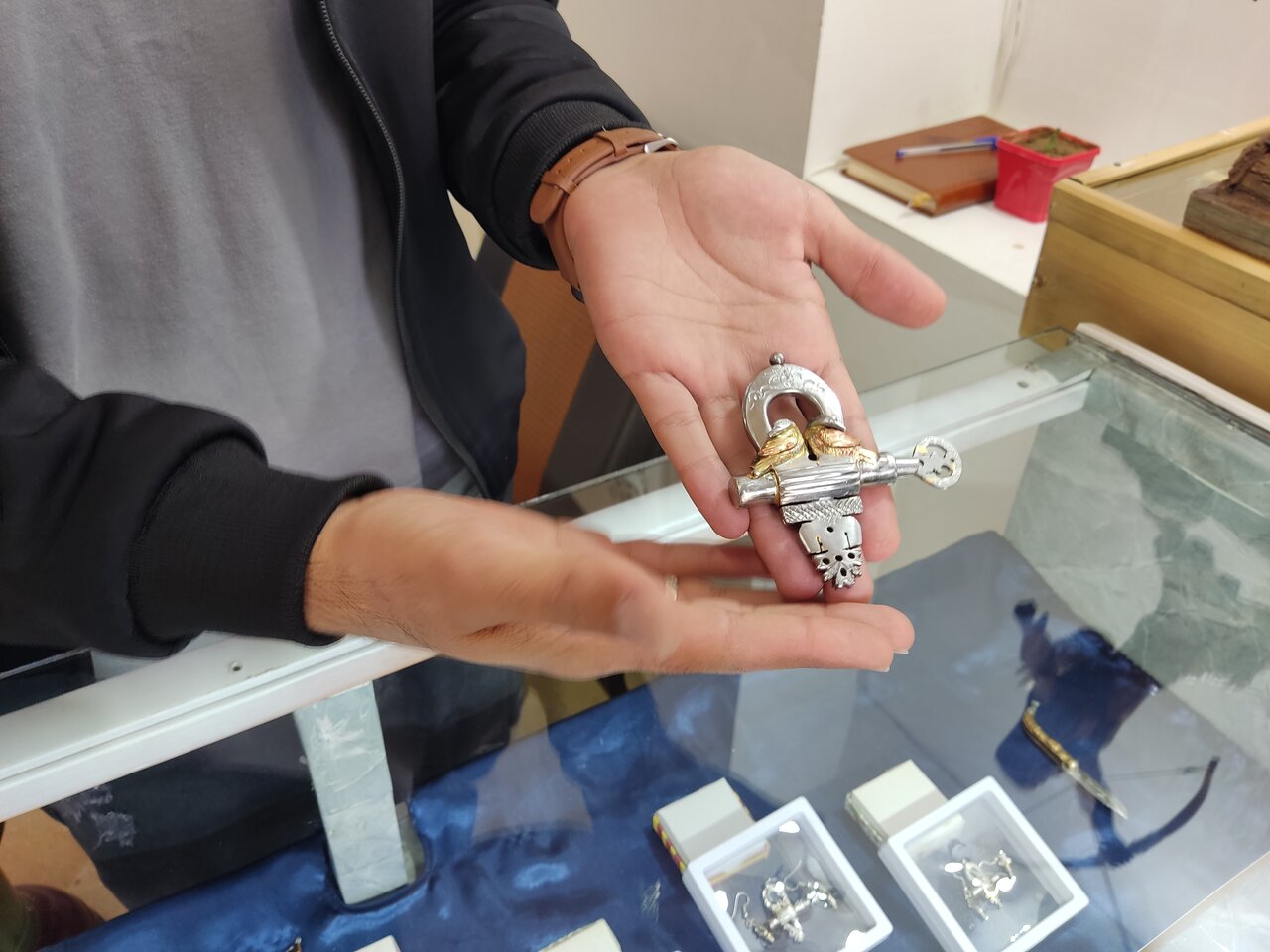 روایتی از ایمنترین قفل جهان/ هنر صنعتی چالشتر با قدمت ۳۰۰ ساله