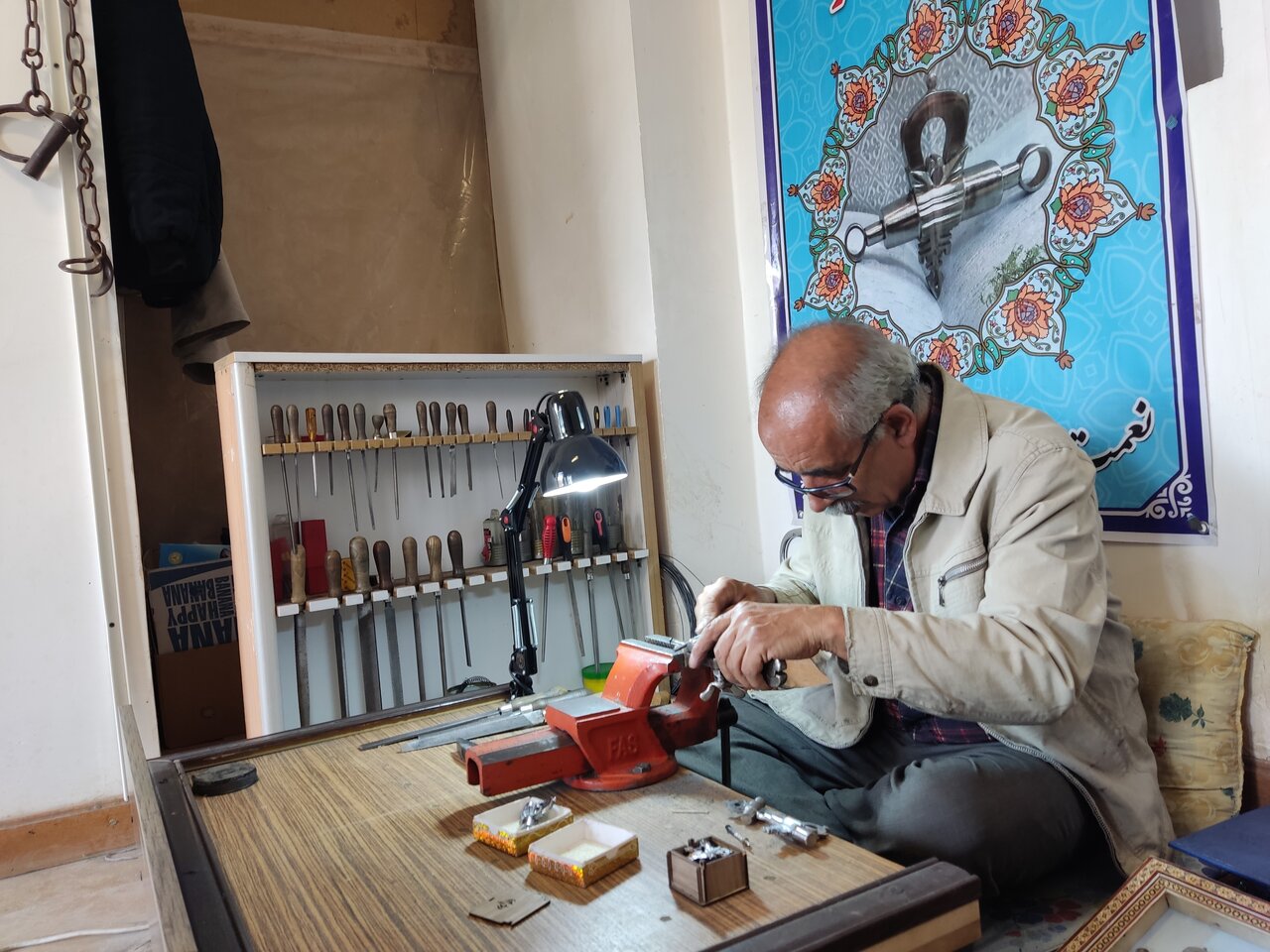 روایتی از ایمنترین قفل جهان/ هنر صنعتی چالشتر با قدمت ۳۰۰ ساله