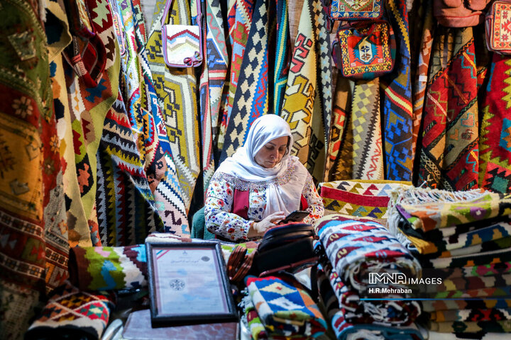 سی‌و‌هفتمین نمایشگاه ملی صنایع دستی