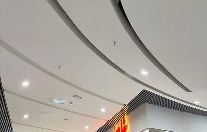 سقف کاذب؛ انتخابی هوشمندانه برای زیبایی ساختمان سقف کاذب؛ انتخابی هوشمندانه برای زیبایی ساختمان