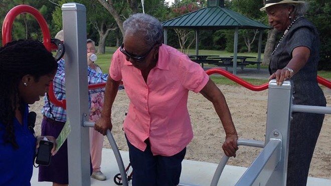 اهمیت پارکها در حمایت از استقلال و سلامت سالمندان