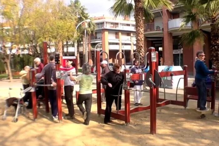 اهمیت پارکها در حمایت از استقلال و سلامت سالمندان