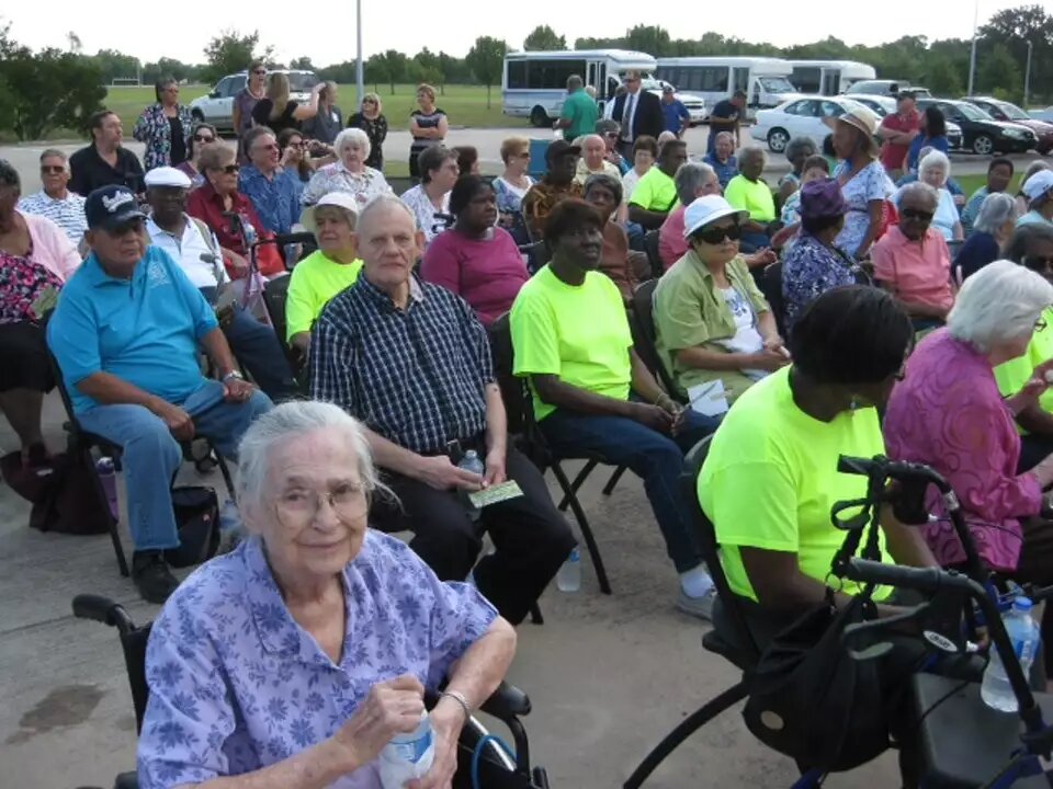 اهمیت پارکها در حمایت از استقلال و سلامت سالمندان