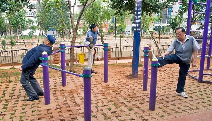 اهمیت پارکها در حمایت از استقلال و سلامت سالمندان