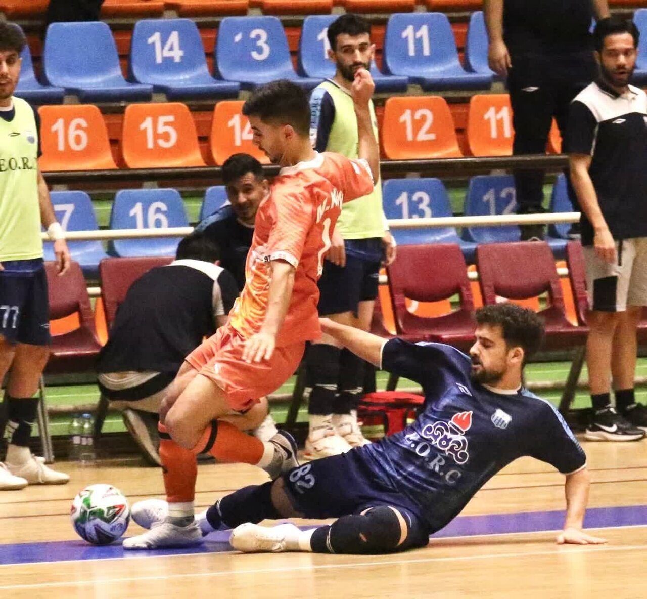 اهالی فوتسال لیگی پویا و جذاب دیدند/ قهرمانی زود هنگام گیتیپسند؟ شایسته بودند