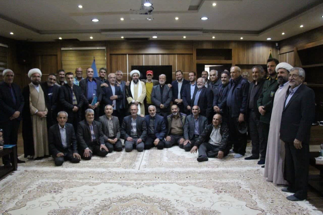 وظیفه ما درک فداکاریها و خدمترسانی بیشتر به آزادگان است.