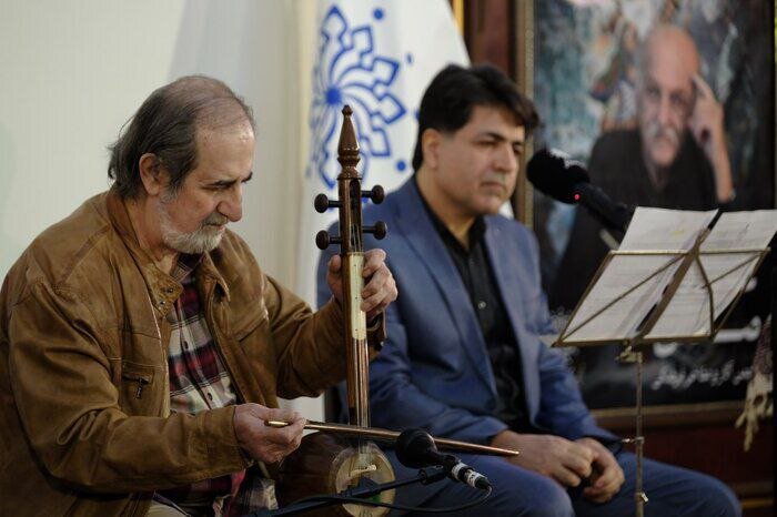 نقاش خواب کودکانی هستم که پدرانشان برای آزادی ایران شهید شدهاند