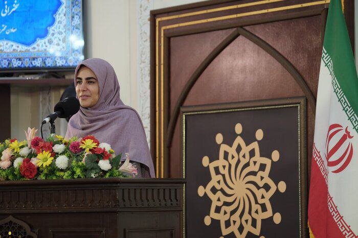 نقاش خواب کودکانی هستم که پدرانشان برای آزادی ایران شهید شدهاند