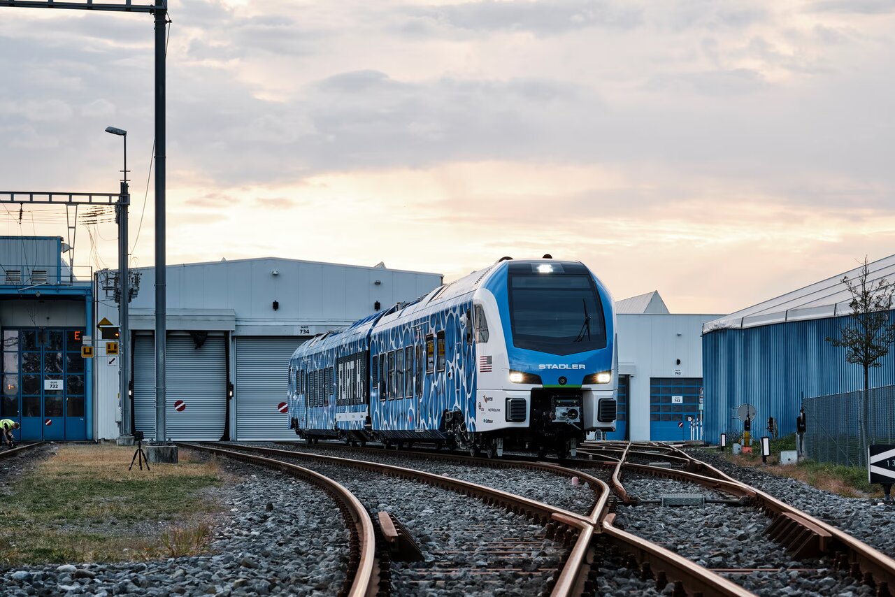 قطار هیدروژنی کالیفرنیا آینده حملونقل سبز را میسازد