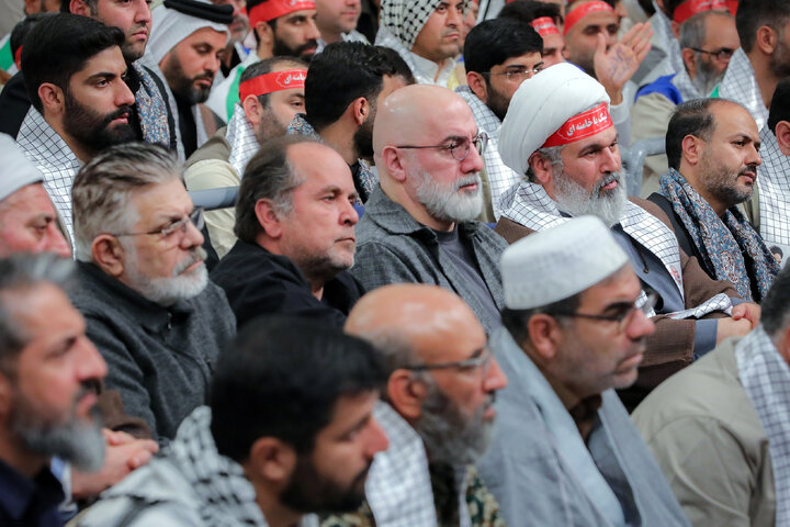 دیدار بسیجیان با رهبر معظم انقلاب