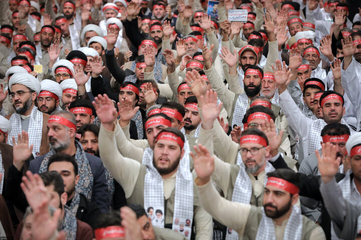 دیدار بسیجیان با رهبر معظم انقلاب